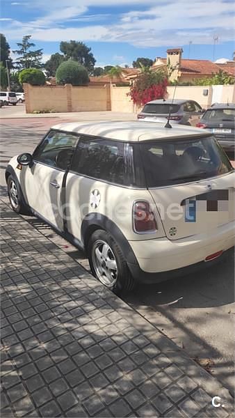 Usado Mini One D 90 CV (66 kW) 2009 Beige Utilitario