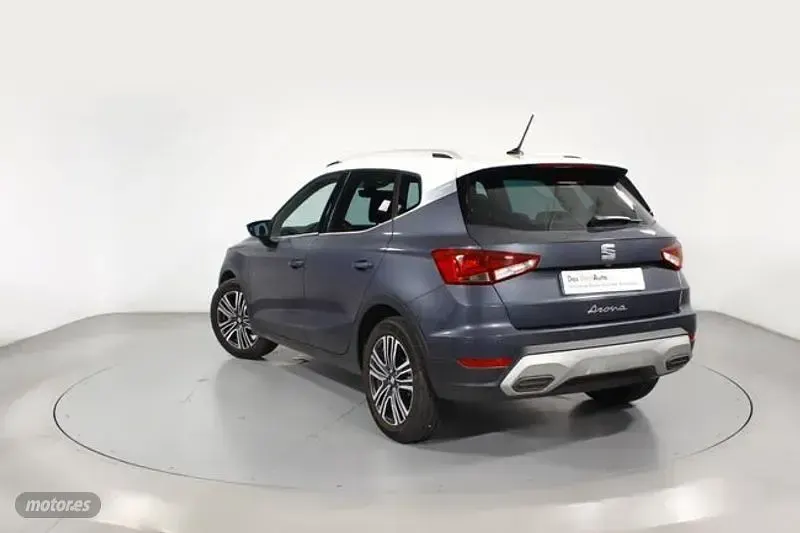 Usado Seat Arona Xperience 115 CV (84 kW) 2025 Blanco SUV