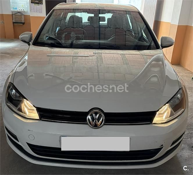 Usado VW Golf VII Edition 110 CV (80 kW) 2015 Blanco Familiar