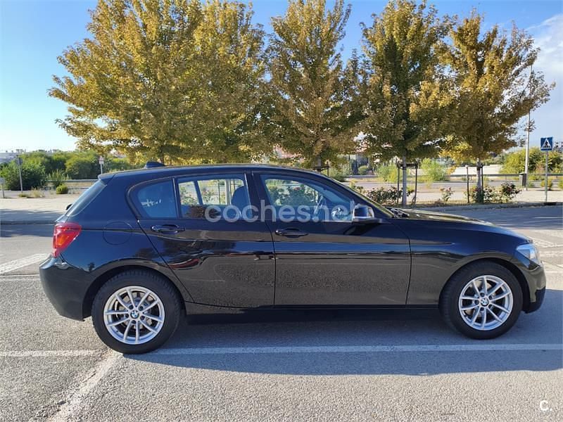Usado BMW 118 Comfort Edition 136 CV (100 kW) 2014 Negro Utilitario
