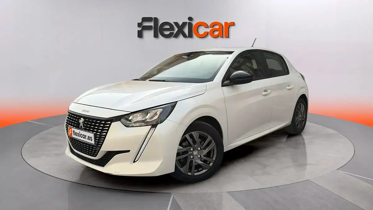 Usado Peugeot 208 Active 101 CV (74 kW) 2022 Blanco Utilitario