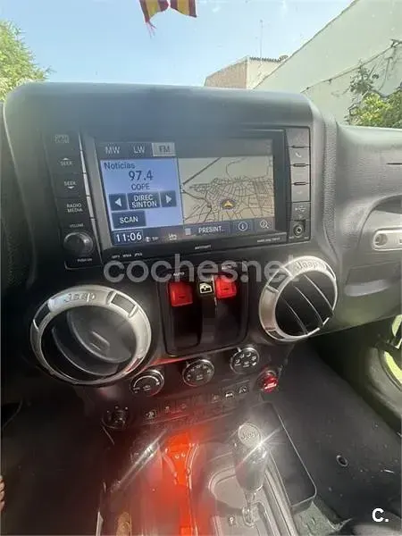Usado Jeep Wrangler Sport 200 CV (147 kW) 2016 Negro SUV
