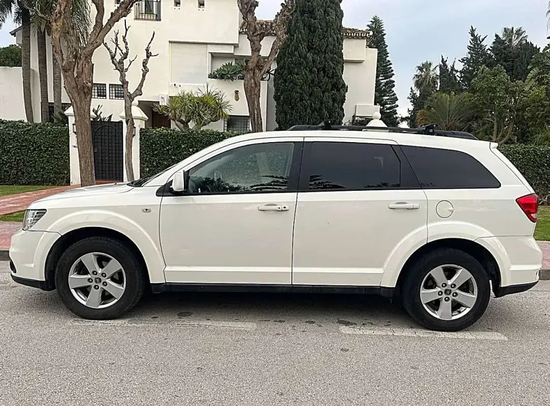 Usado Fiat Freemont Lounge 140 CV (102 kW) 2012 Blanco SUV