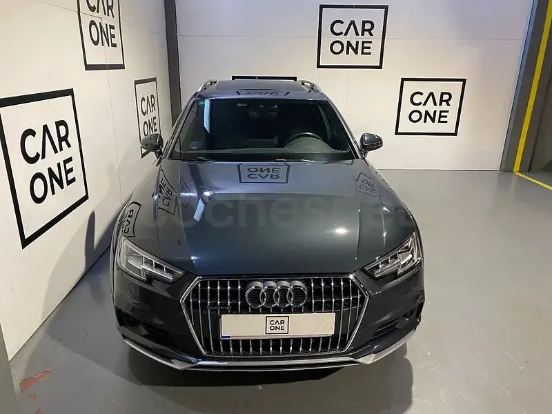 Usado Audi A4 Allroad 245 CV (180 kW) 2019 Gris / plata Familiar