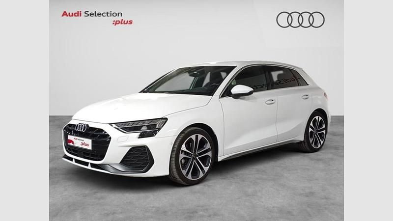 Usado Audi A3 S-Line 150 CV (110 kW) 2024 Blanco arkona Berlina