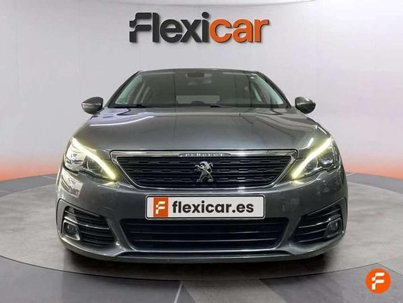 Usado Peugeot 308 SW Allure 131 CV (96 kW) 2020 Gris Familiar