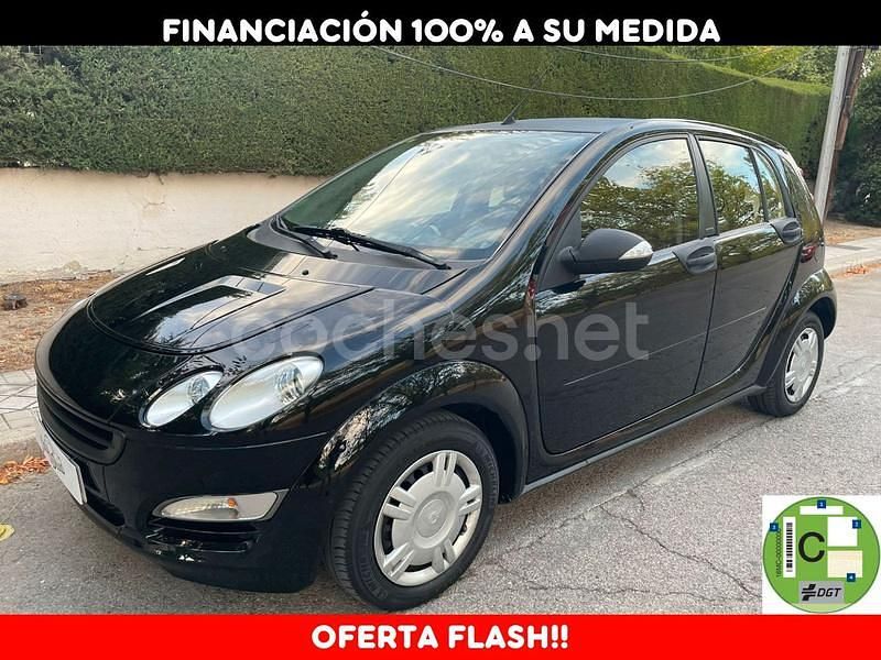 Negro Usado 2006 Smart ForFour Pure Berlina | 3990 € - Imagen 1/4