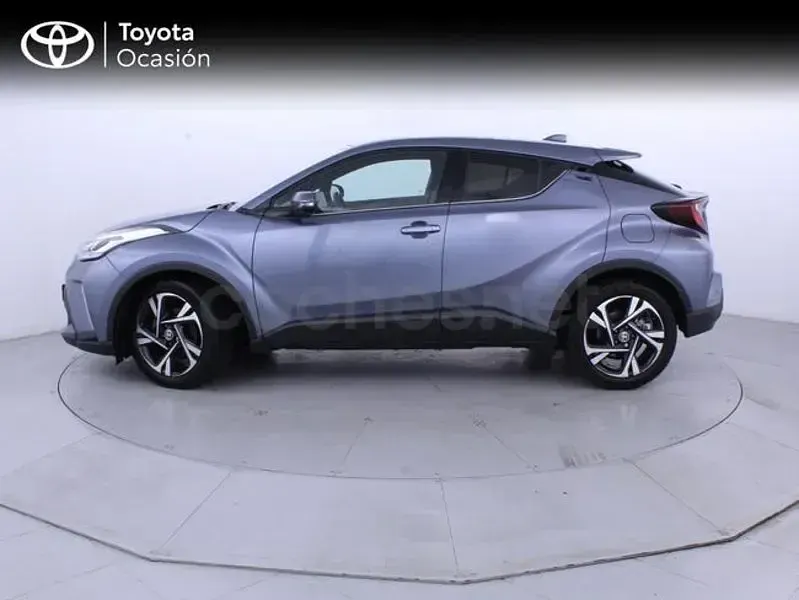 Usado Toyota C-HR Advance 122 CV (89 kW) 2023 Gris / plata SUV