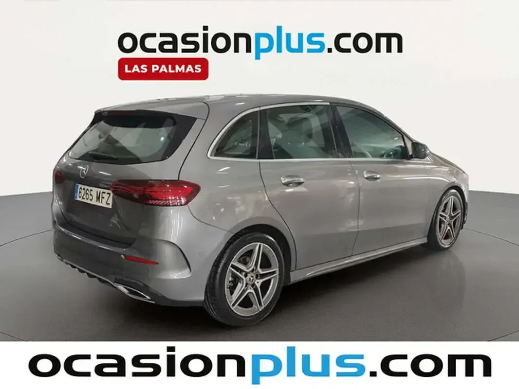 Usado Mercedes B200 150 CV (110 kW) 2023 Gris Utilitario