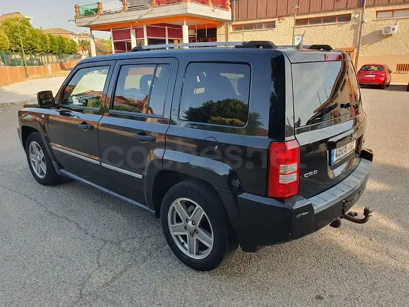 Usado Jeep Patriot Limited 140 CV (102 kW) 2008 Negro SUV