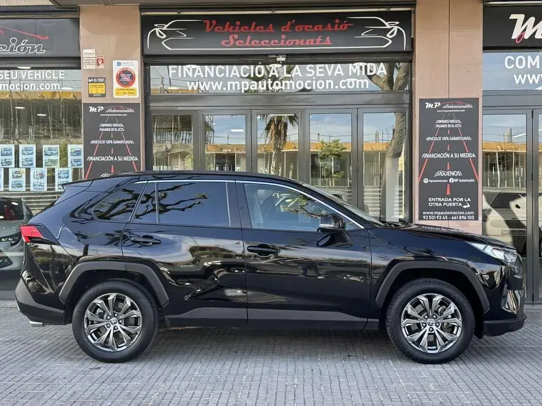 Brugt Toyota RAV4 Hybrid Advance 218 HK (160 kW) 2023 Sort SUV