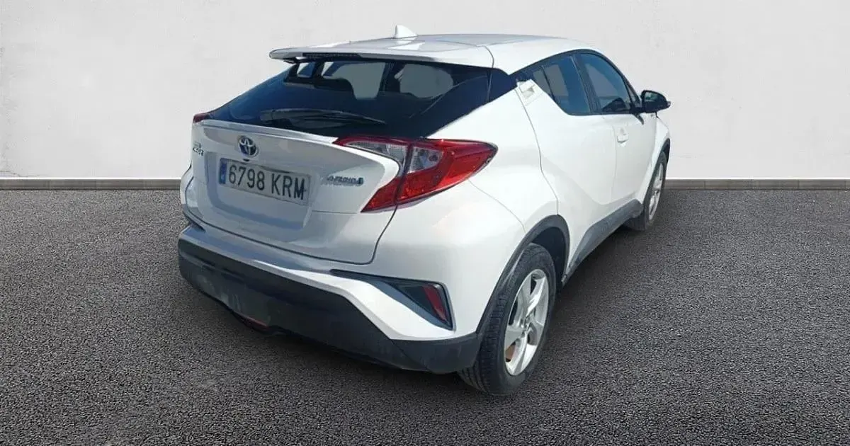 Usado Toyota C-HR Active 122 CV (89 kW) 2018 SUV