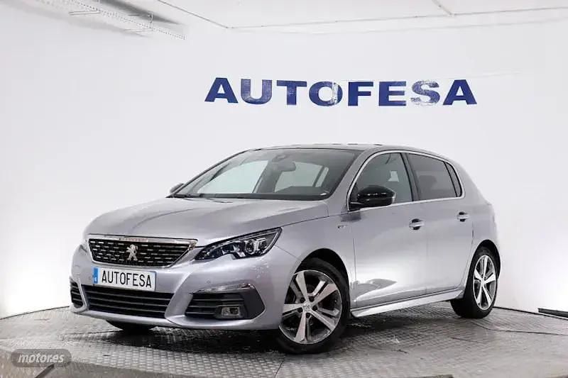 Plateado Usado 2019 Peugeot 308 Allure GT-Line | 12.650 € (Precio justo) - Imagen 1/4