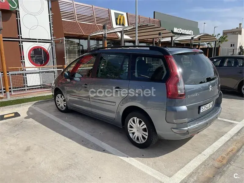 Usado Citroën C4 Picasso 110 CV (80 kW) 2010 Gris / plata Monovolumen