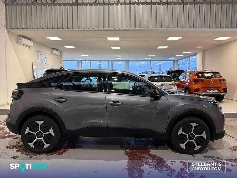 Usado Citroën C4 145 CV (106 kW) 2025 Gris SUV