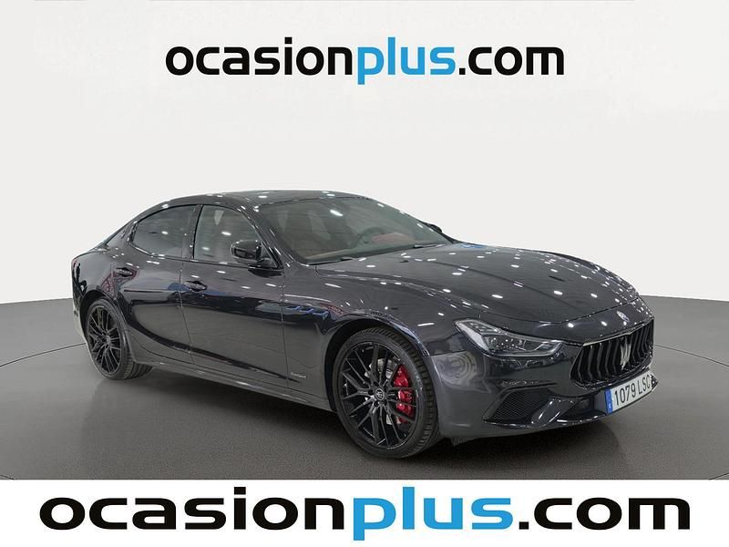 Usado Maserati GranSport 330 CV (242 kW) 2021 Negro Berlina