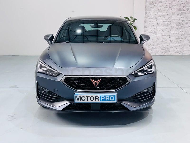 Usado Cupra Leon VZ 245 CV (180 kW) 2024 Negro Berlina