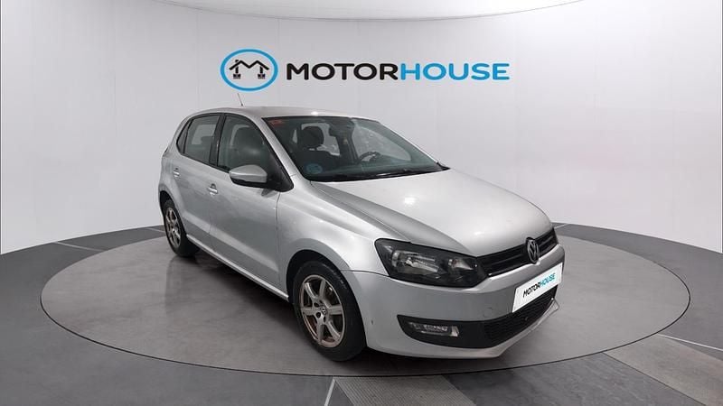 Usado VW Polo Advance 85 CV (62 kW) 2009 Gris Utilitario