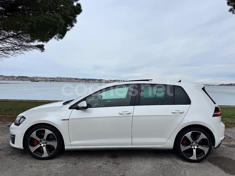 Usado VW Golf VII GTI 230 CV (169 kW) 2014 Blanco Berlina