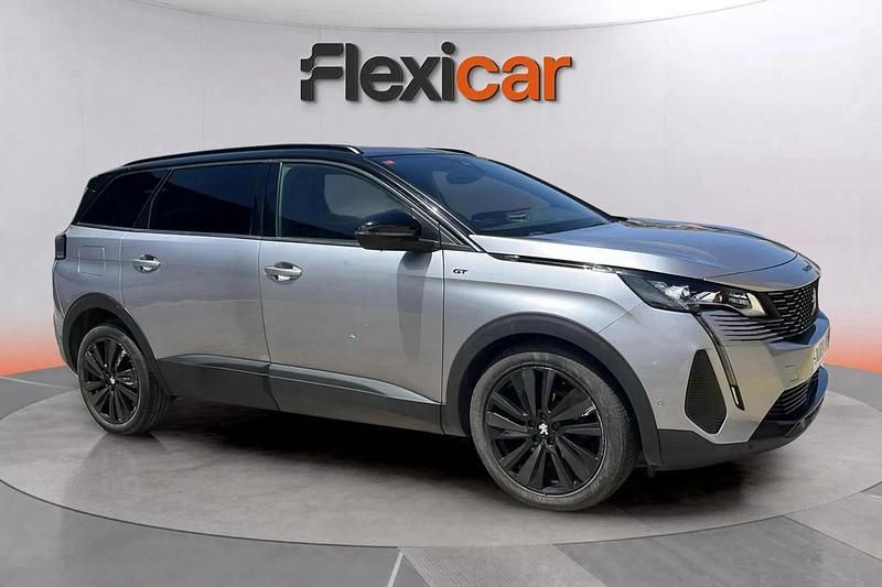Gris Usado 2021 Peugeot 5008 GT Monovolumen | 22.590 € (Precio justo) - Imagen 1/4