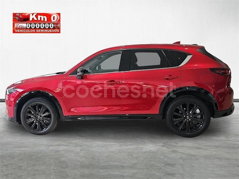 Käytetty Mazda CX-5 165 HP (121 kW) 2021 Punainen Katumaasturi