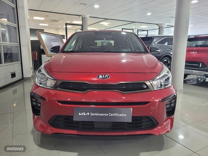 Granate Usado 2021 Kia Rio GT-Line Berlina | 16.290 € (Caro) - Imagen 1/4