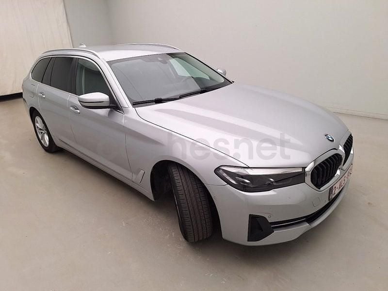 Usado BMW 520 Comfort Edition 190 CV (139 kW) 2021 Gris / plata Familiar
