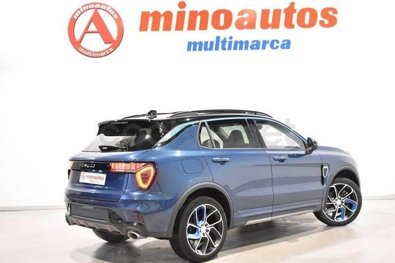 Usado Lynk & Co 01 261 CV (191 kW) 2023 Azul SUV