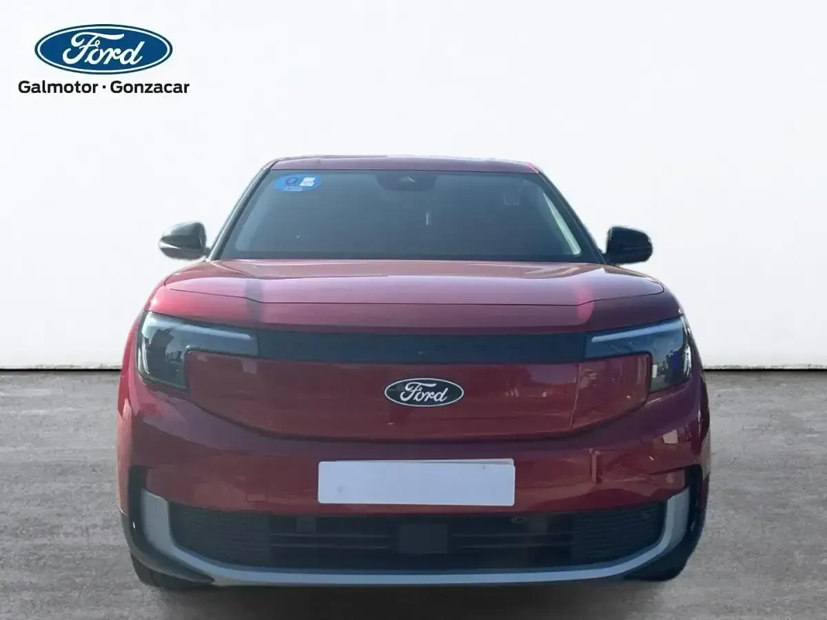 Usado Ford Explorer Premium 210 kW (286 CV) 2025 Rojo lucid (premium) SUV