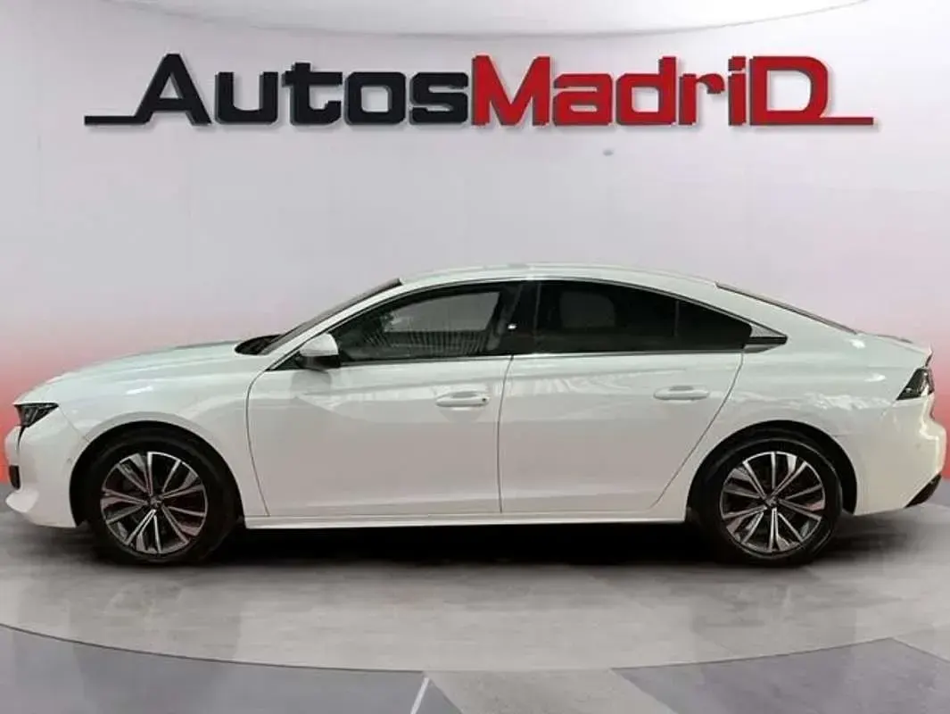Usado Peugeot 508 Allure 131 CV (96 kW) 2022 Blanco Berlina