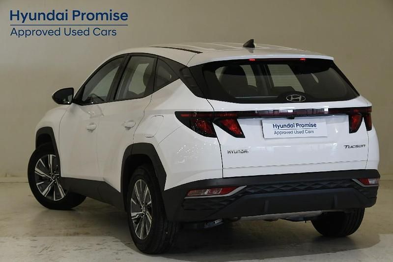 Usado Hyundai Tucson 150 CV (110 kW) 2024 Atlas white SUV