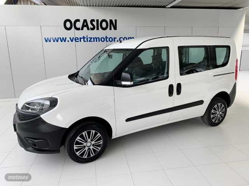 Blanco Usado 2018 Fiat Doblò Monovolumen | 14.200 € - Imagen 1/4