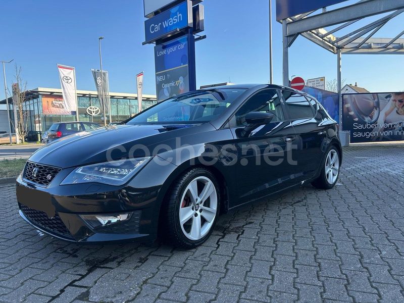 Negro Usado 2014 Seat Leon FR Berlina | 12.000 € (Precio justo) - Imagen 1/4