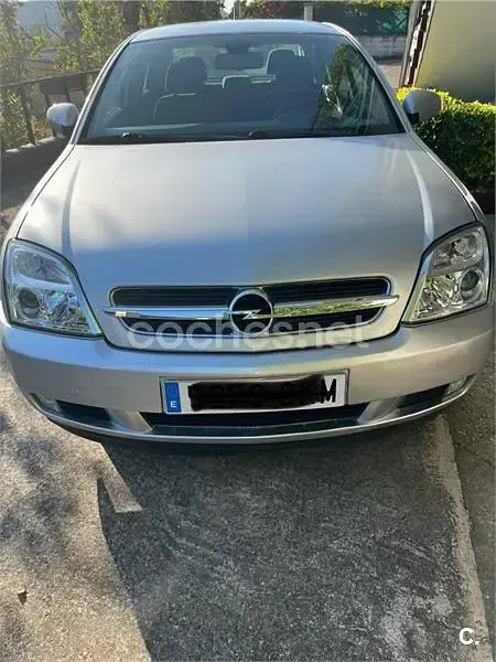 Usado Opel Vectra Comfort 125 CV (91 kW) 2003 Gris / plata Berlina