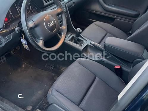 Occasion Audi A4 130 PK (95 kW) 2004 Zwart Sedan