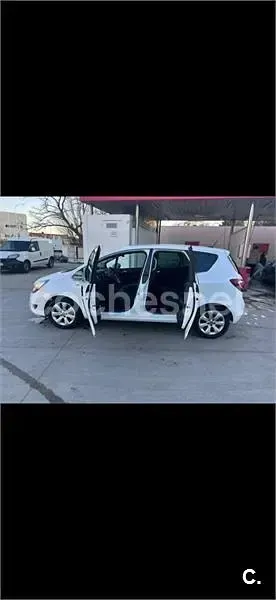 Usado Opel Meriva Excellence 110 CV (80 kW) 2015 Blanco Monovolumen