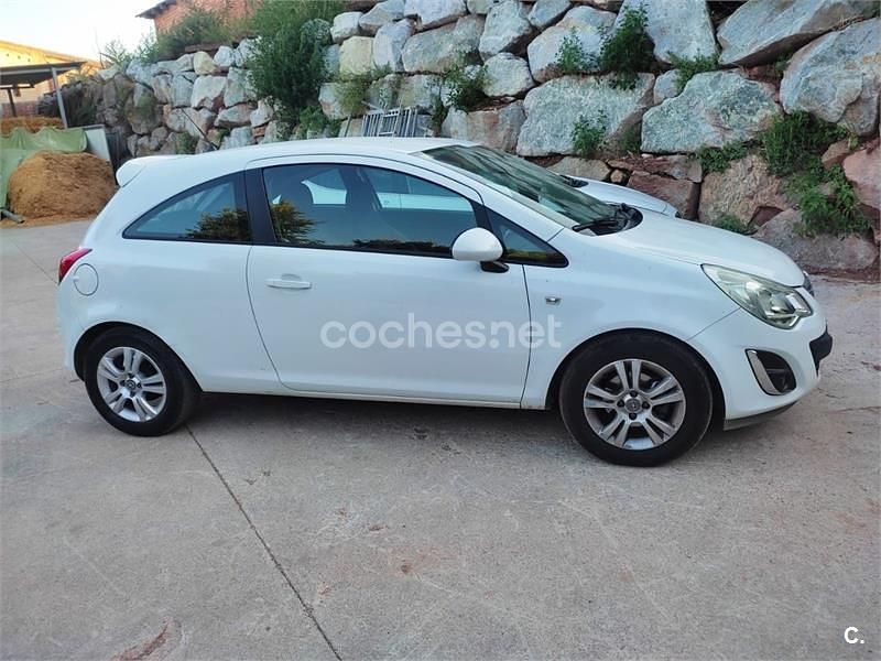 Usado Opel Corsa 85 CV (62 kW) 2012 Blanco Berlina