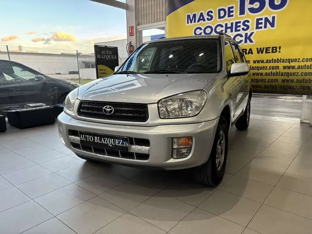 Usado Toyota RAV4 Luna 125 CV (91 kW) 2001 Plateado SUV