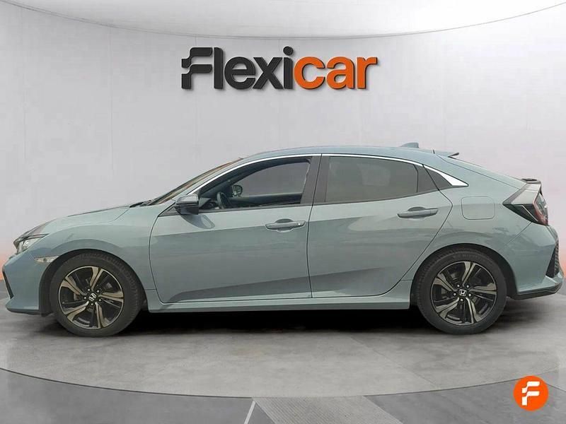 Usado Honda Civic Elegance 129 CV (94 kW) 2017 Gris Utilitario