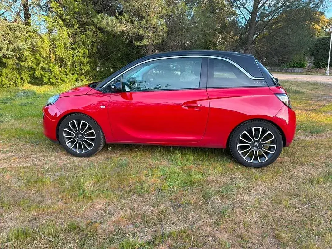 Usado Opel Adam Slam 116 CV (85 kW) 2018 Rojo Utilitario