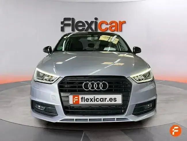Usado Audi A1 Sportback Design 125 CV (91 kW) 2018 Gris Utilitario