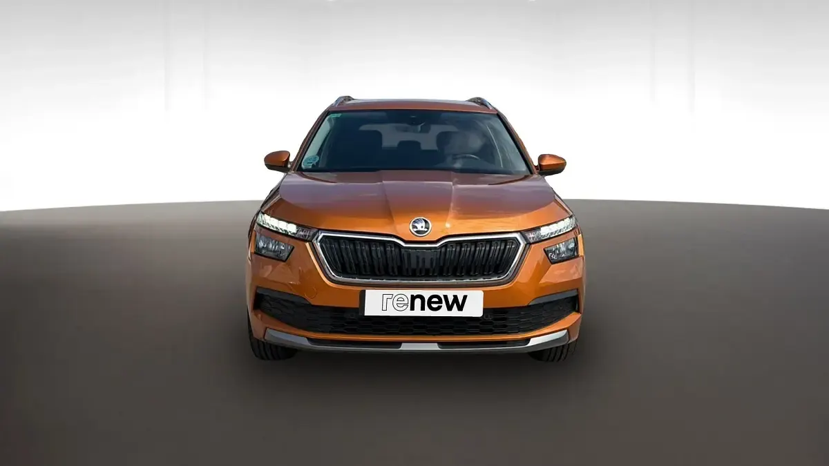 Usado Skoda Kamiq Style 110 CV (80 kW) 2022 Naranja SUV