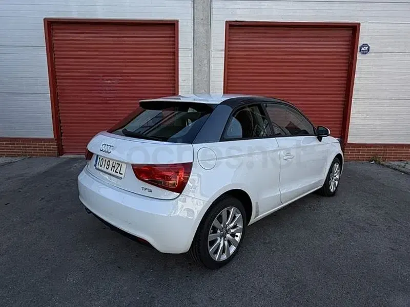 Usado Audi A1 Ambition 86 CV (63 kW) 2014 Blanco Utilitario