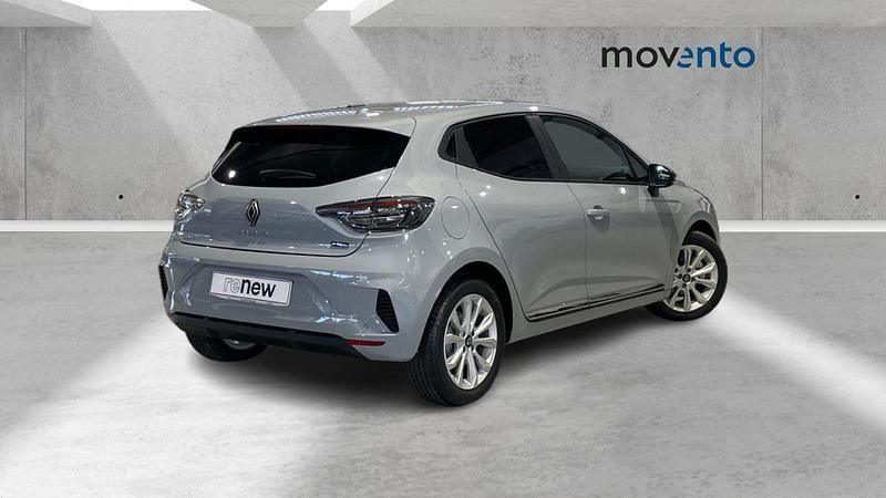 Nuevo Renault Clio V Evolution 143 CV (105 kW) 2025 Gris / plata Berlina