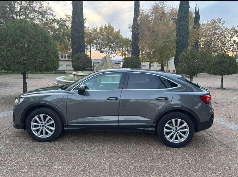 Usado Audi Q3 Sportback 150 CV (110 kW) 2021 Gris SUV