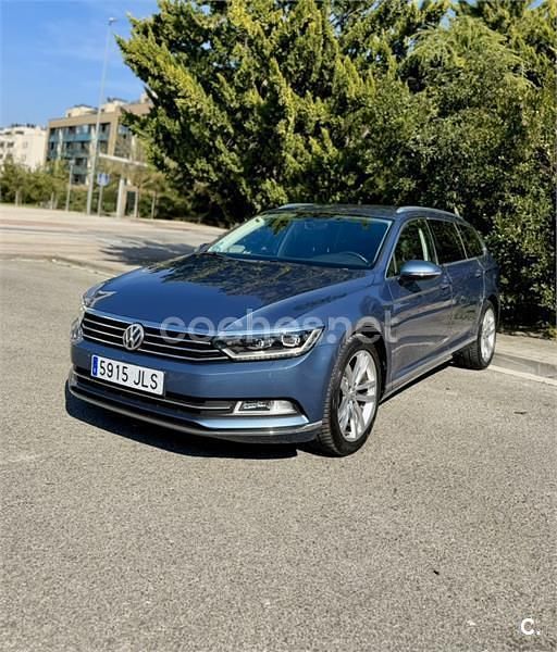Usado VW Passat Sportline 190 CV (139 kW) 2016 Azul Familiar