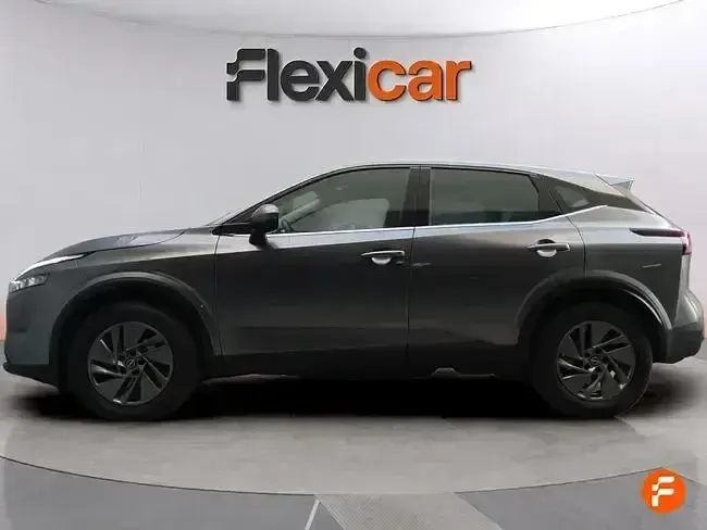 Usado Nissan Qashqai Acenta 158 CV (116 kW) 2023 Gris SUV