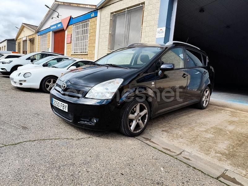 Begagnad Toyota Corolla Verso Sport 177 HK (130 kW) 2006 Svart Minibuss