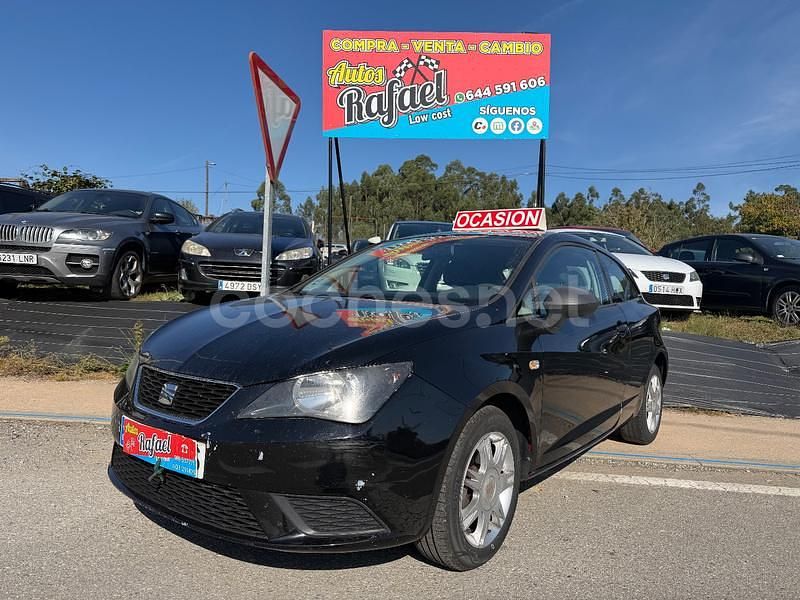 Negro Usado 2014 Seat Ibiza SC Ecomotive Utilitario | 5500 € - Imagen 1/4