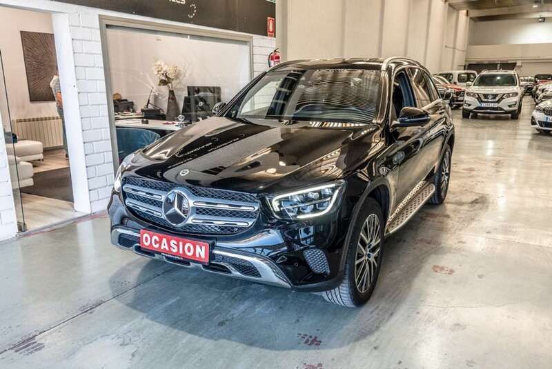 Usado Mercedes GLC300e 317 CV (233 kW) 2020 Negro Coupe